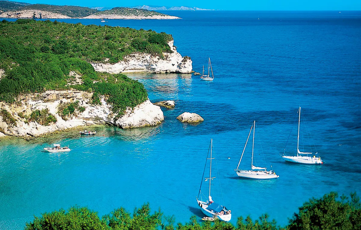 Paxos and Antipaxos