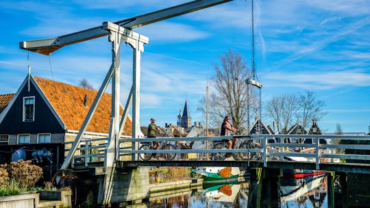 Noleggio di e-bike a Volendam per 1, 2 o 3 giorni
