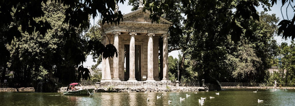 Villa Borghese and Rome's posh areas private photo tour