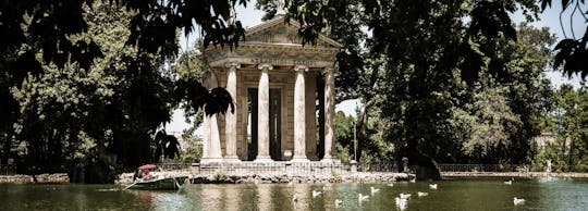 Villa Borghese and Rome's posh areas private photo tour