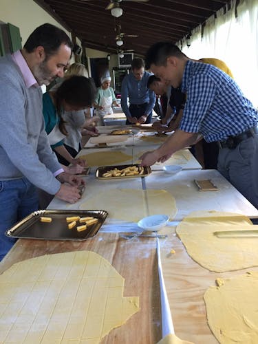 Learn to cook fresh pasta in Romagna