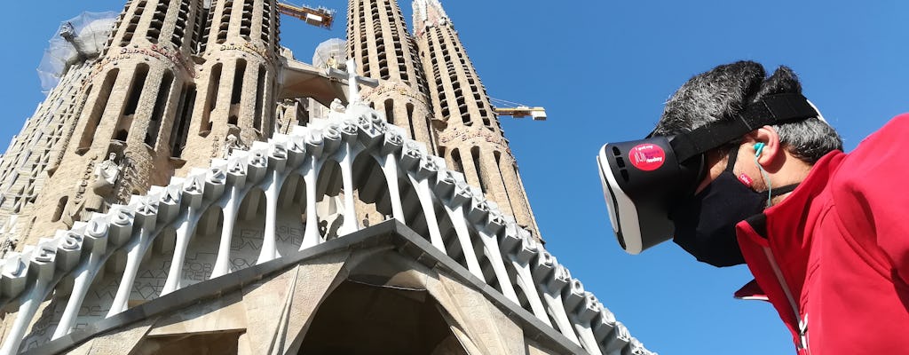 Visite de l'extérieur de la Sagrada Familia et visite virtuelle de l'intérieur à 360 degrés