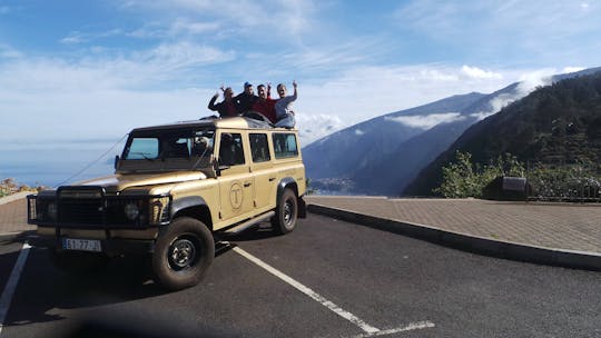 Wunder des Nordens im Geländewagen Tour