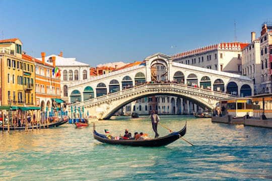 Full-day trip from Rome to Venice by high-speed train with hop-on-hop-off boat service