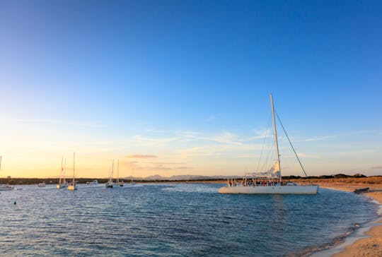 Croisière en Catamaran au Coucher du Soleil