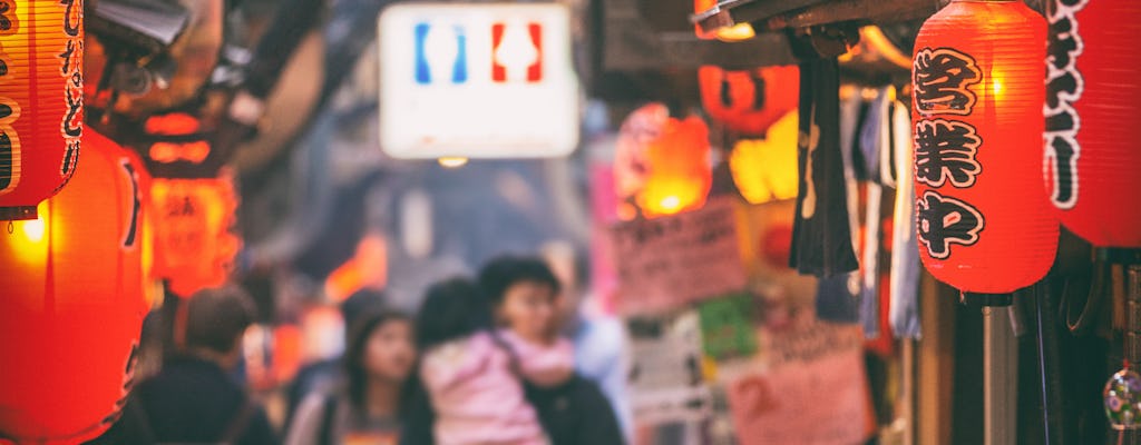 Visite gastronomique à pied de Shimbashi en soirée à Tokyo