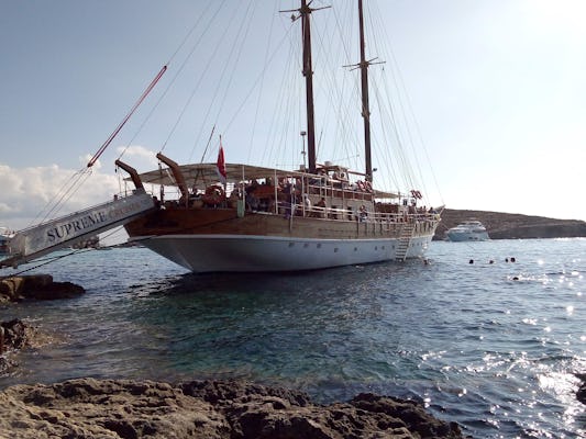Three Islands Cruise on board 'Faith'