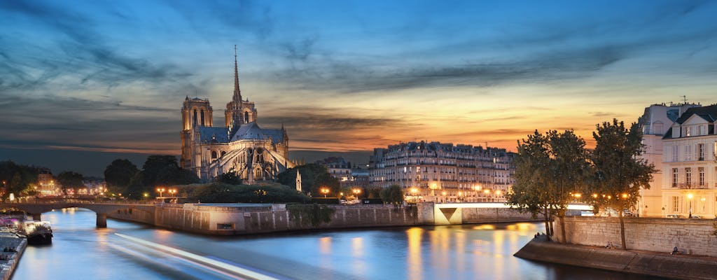 Ingressos para o cume da Torre Eiffel e cruzeiro no rio à noite