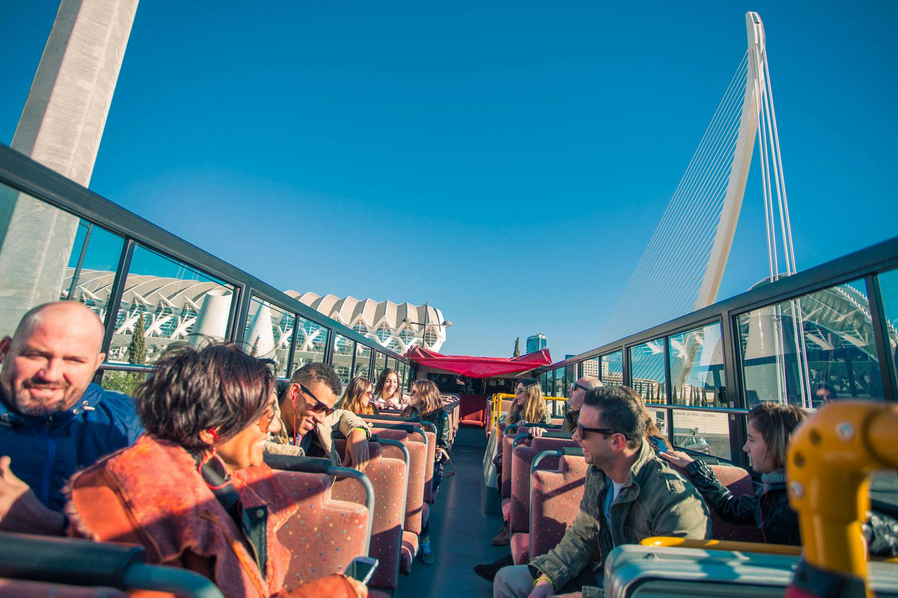 Autobus turistico di 48 ore a Valencia e biglietti per l'Oceanografic
