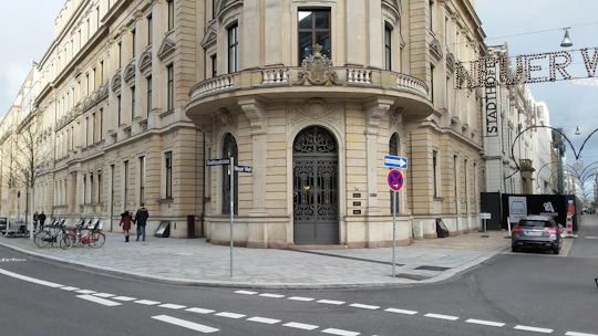 Hamburg Gängeviertel, Stadthöfe and Nikolai-Quartier guided tour