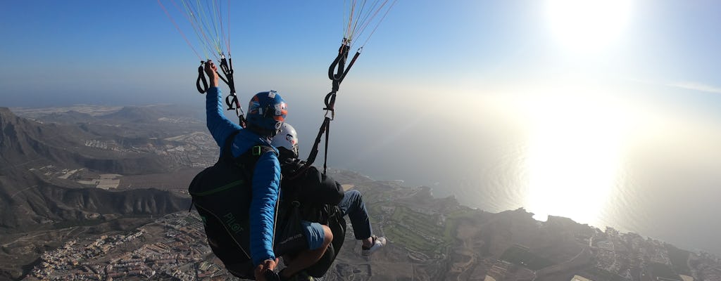 Tandem-Gleitschirmflug über Costa Adeje