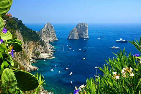 Excursión en barco privado a Capri desde Nápoles