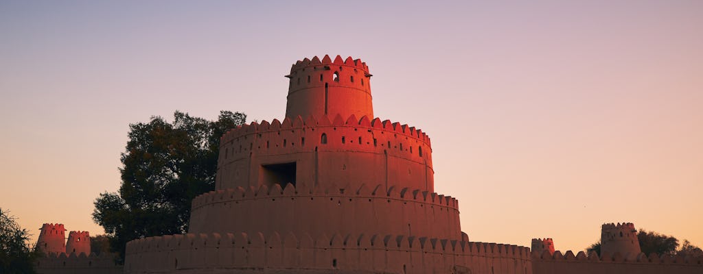 Tour privato della città di Al-Ain in cima al monte Jabel Hafeet