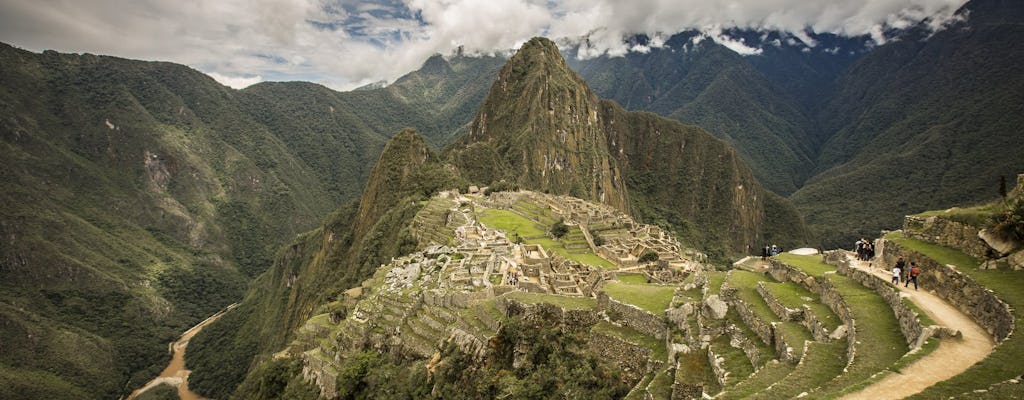 Hele dag Machu Picchu in 360° trein (IncaRail) rondleiding