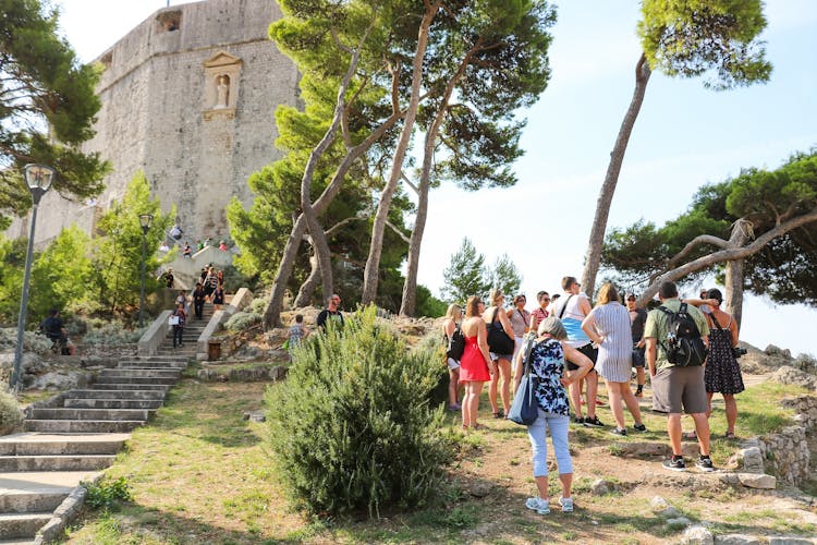 Game of Thrones tour through Dubrovnik with Trsteno Gardens