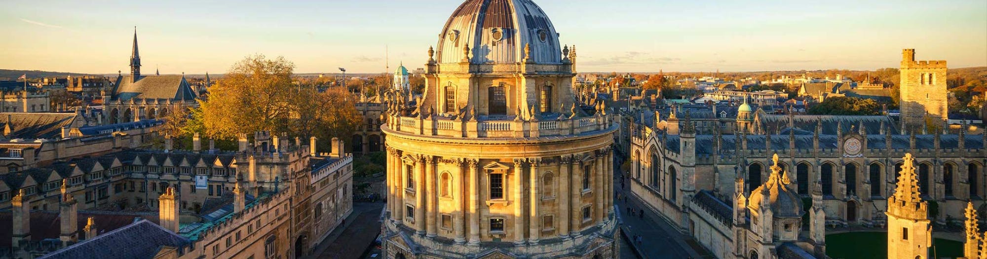 Oxford and Cambridge guided tour from London