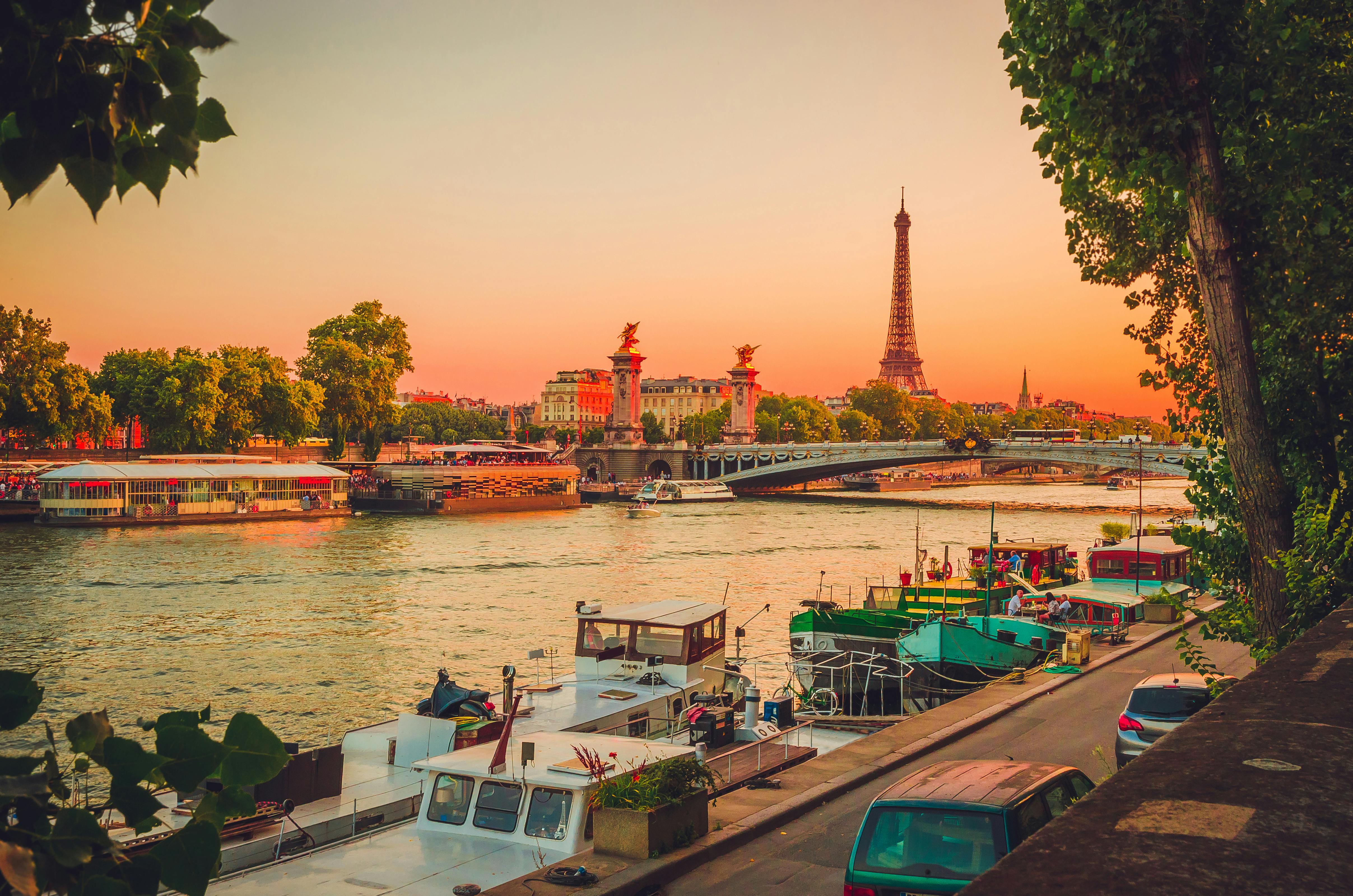 Romantische rondvaart met diner over de Seine