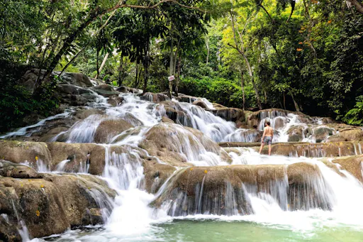 Dunn's River Falls & Blue Hole Tour