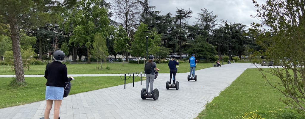 30-minute self-balanced scooter discovery tour of Nantes