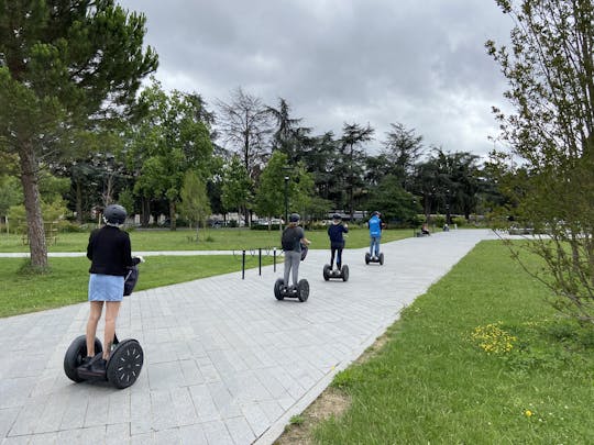 30-minute self-balanced scooter discovery tour of Nantes