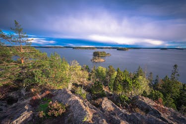 Randonnée d’une journée à travers la nature suédoise
