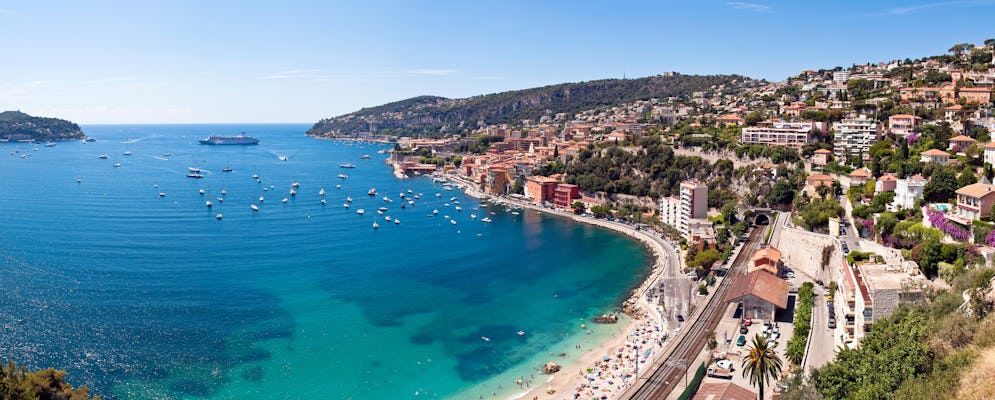 Privéreis naar Cannes en Antibes vanuit de havens van Nice of Villefranche