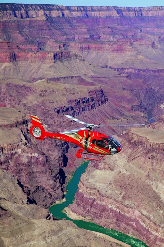 Grand Canyon South Rim: bustour en helikoptervlucht