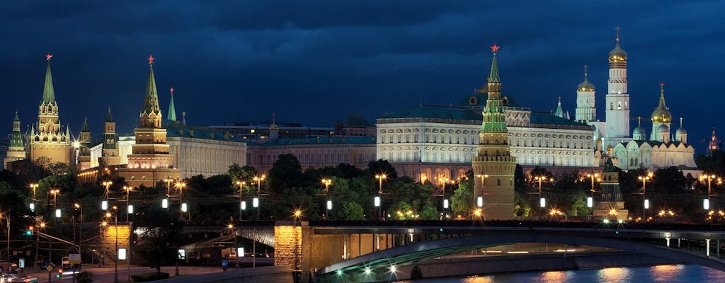 Private bus tour of Moscow by night