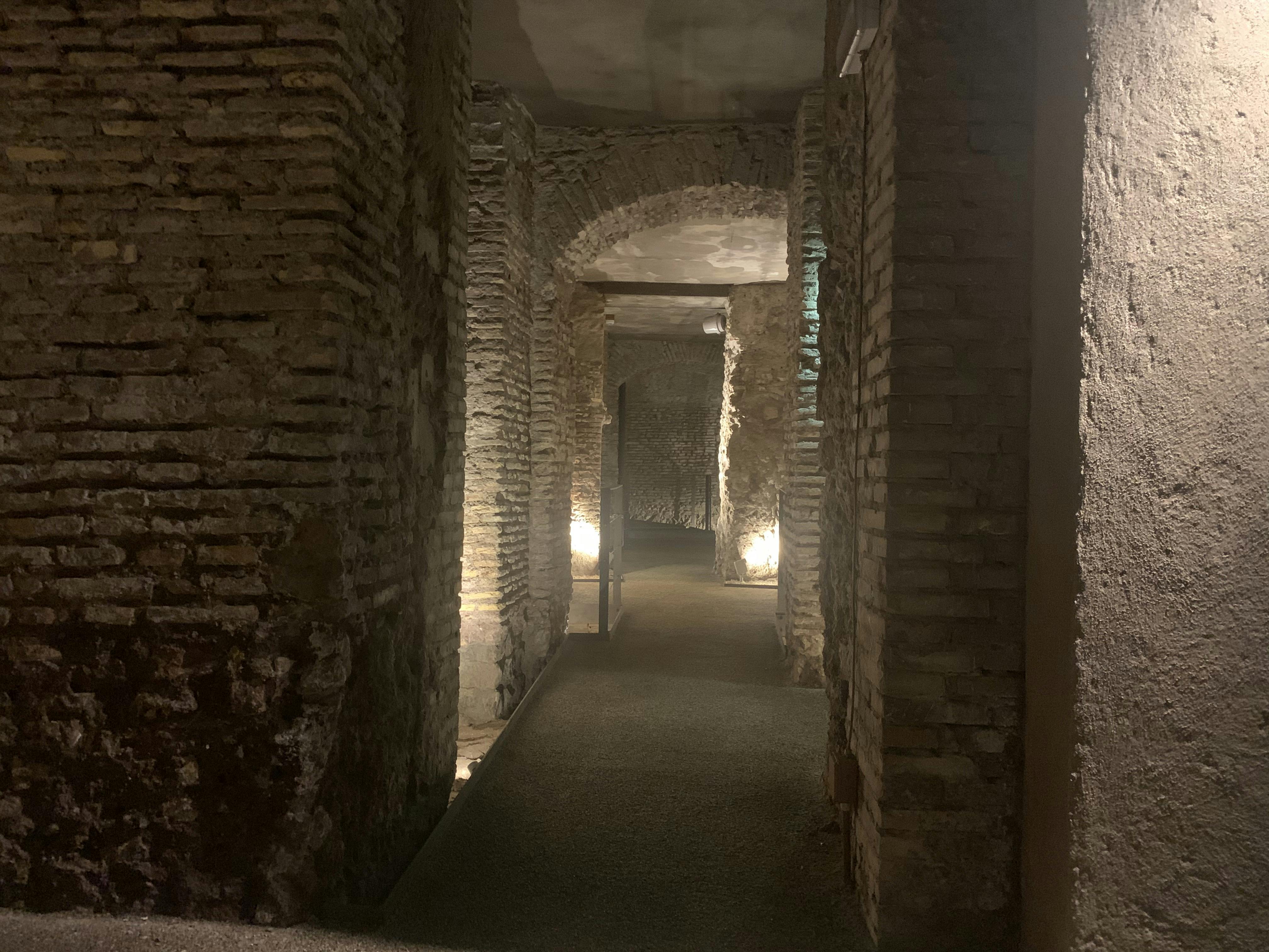 Piazza Navona underground - Stadium of Domitian exclusive route entrance tickets