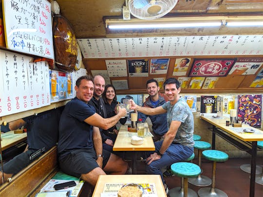 Rondleiding over voedselgeschiedenis in een kleine groep in Japan