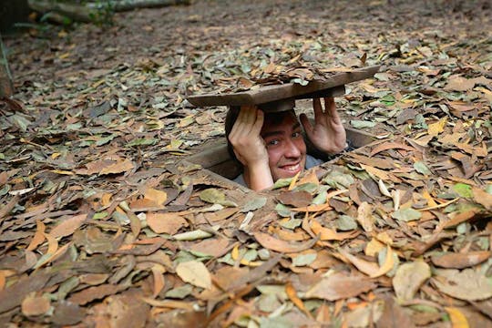 Full-day tour of Ho Chi Minh City and Cu Chi Tunnels
