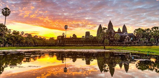 Full-day Angkor Temple and sunset viewing tour