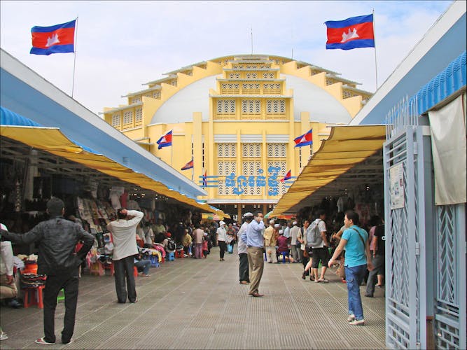 Full-day Phnompenh capital sightseeing tour