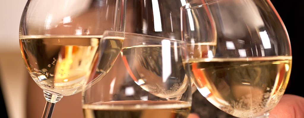 Mornington Peninsula Winery tour with lunch and wine tasting