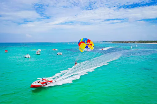 Parasailing in Bavaro-Punta Cana