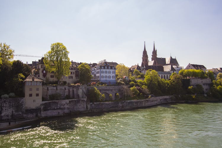 Tour to the instagrammable spots of Basel