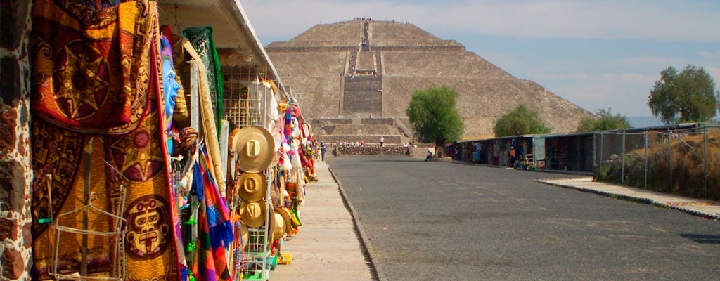 Tour básico de Teotihuacan, Santuário de Guadalupe e Tlatelolco