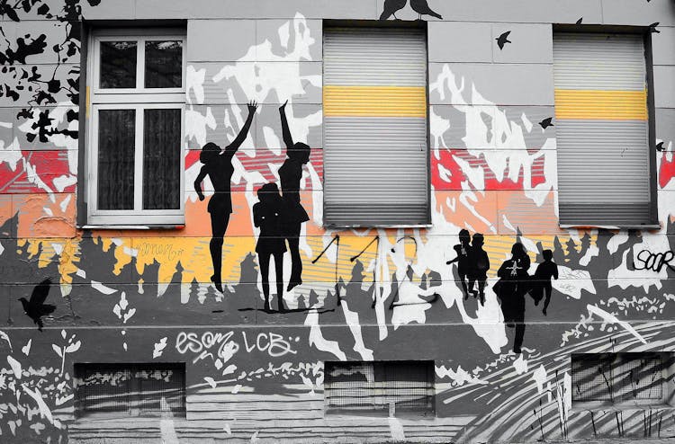 Kaleidoscopic Berlin Kreuzberg walking tour