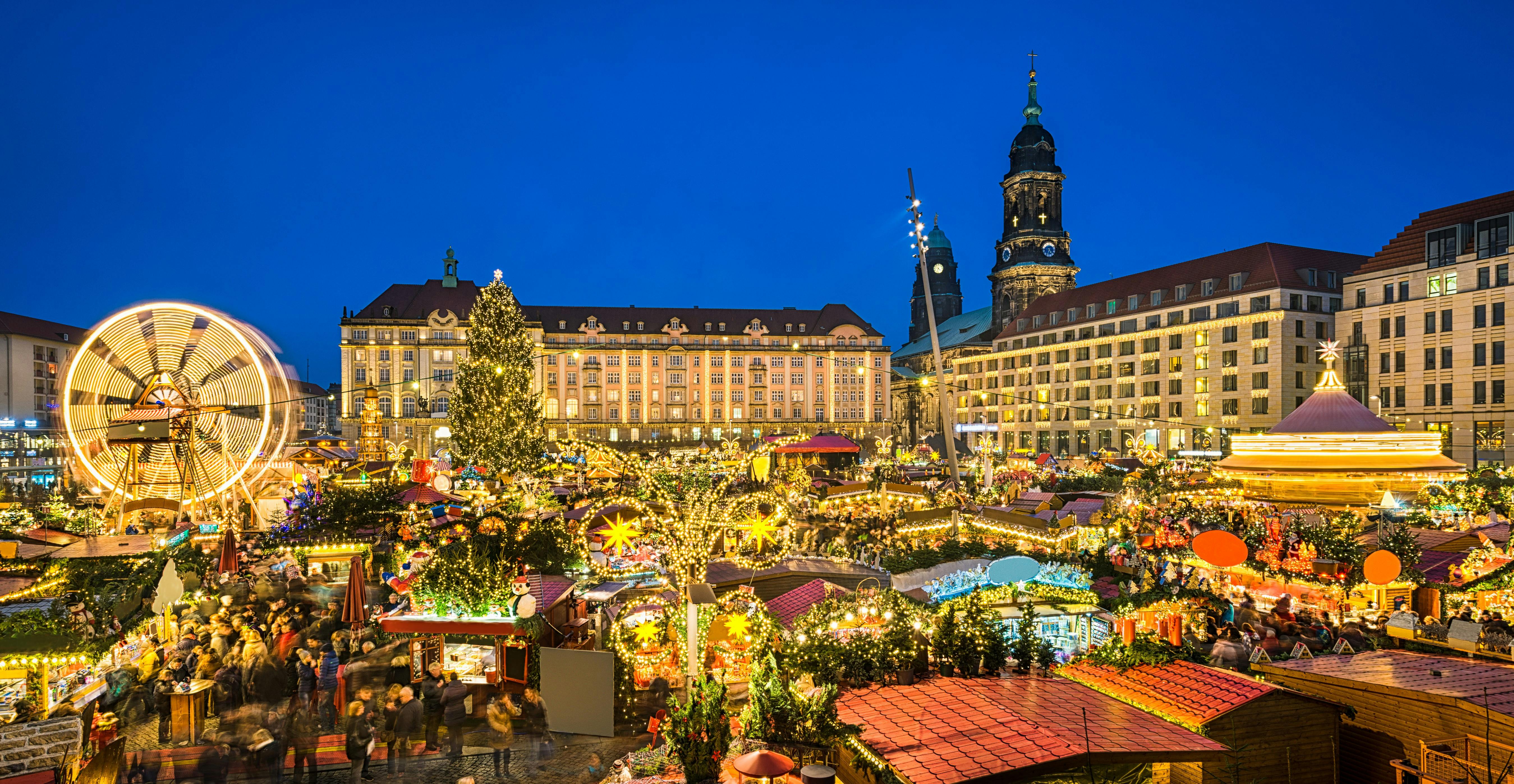 Ярмарки мюнхена. Рождественский рынок Christkindlmarkt Мюнхен. Штрицельмаркт в Дрездене. Рождественские ярмарки Штрицельмаркт (Striezelmarkt) Германия 2020. Штрицельмаркт (г. Дрезден).