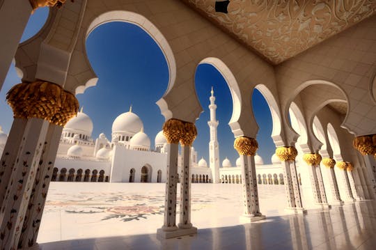 Ferrari World e viagem de um dia para a Grande Mesquita Sheikh Zayed saindo de Dubai