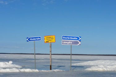 Passeio de inverno pelo arquipélago de Luleå