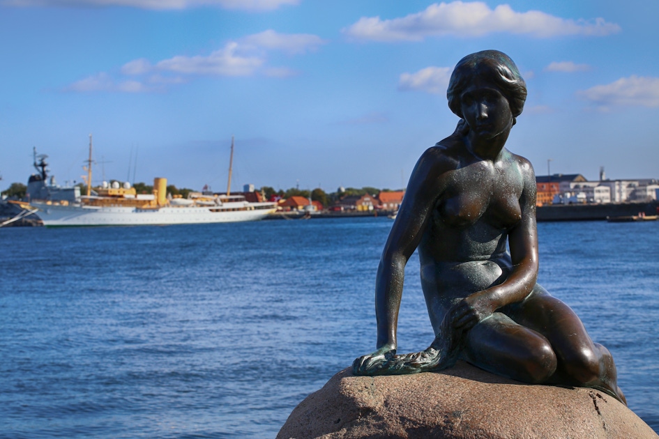 The Little Mermaid statue musement