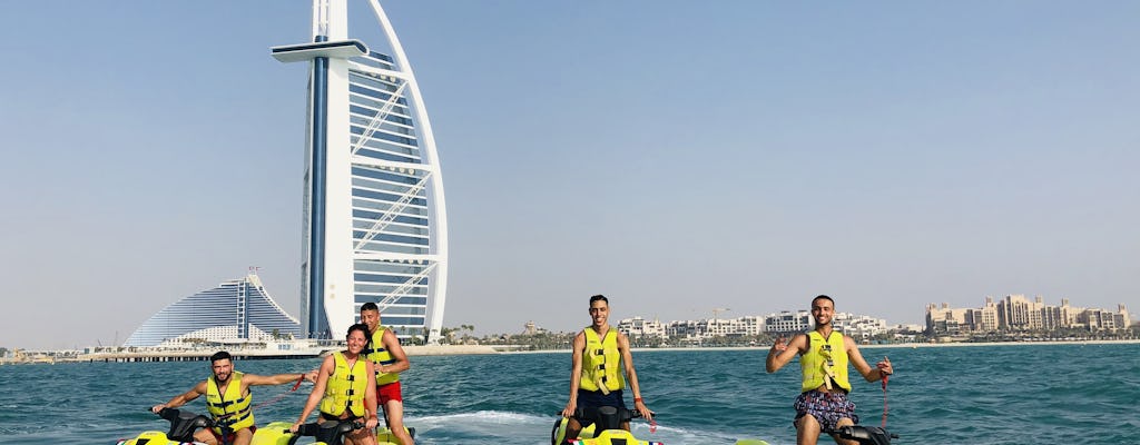 Тур на водных лыжах по Дубаю