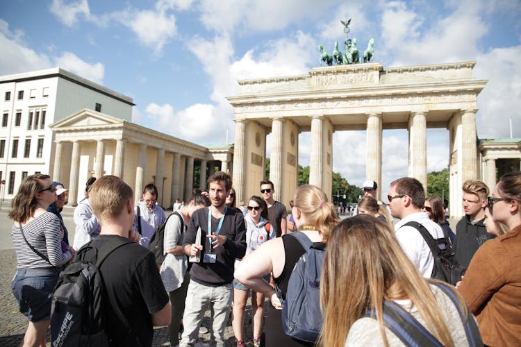 Discover Berlin guided city tour