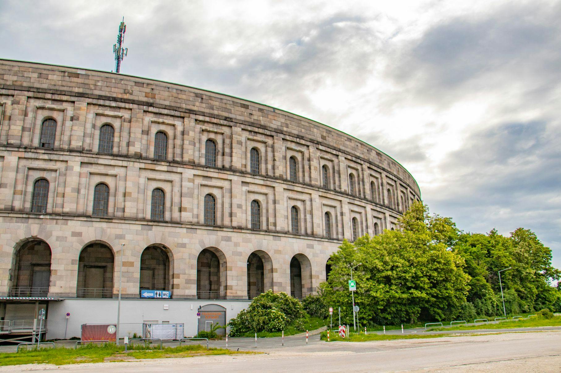 Explore Nuremberg em 60 minutos com um local