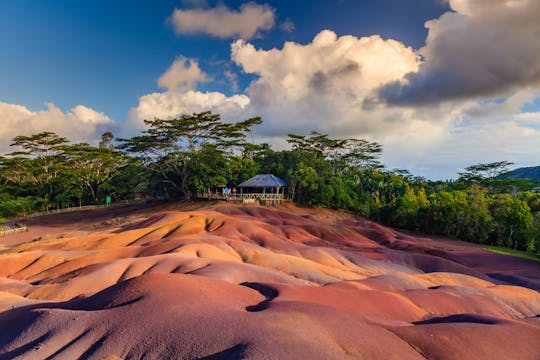 Mauritius private south tour with Chamarel Geopark & Grand Bassin