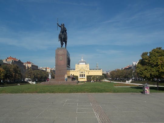 Art and culture tour of Zagreb with a Local