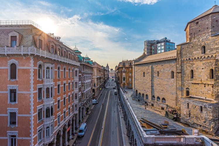 Genova guided tour with aperitif