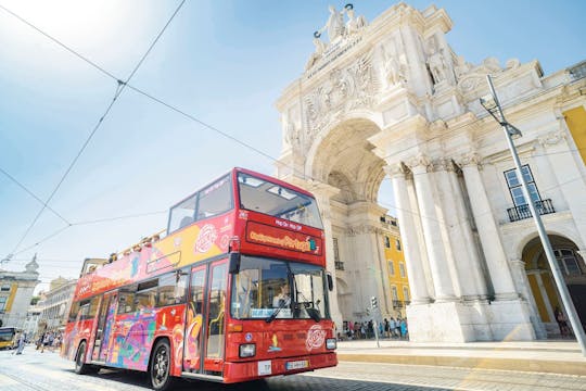 Castle Line hop-on, hop-off bus