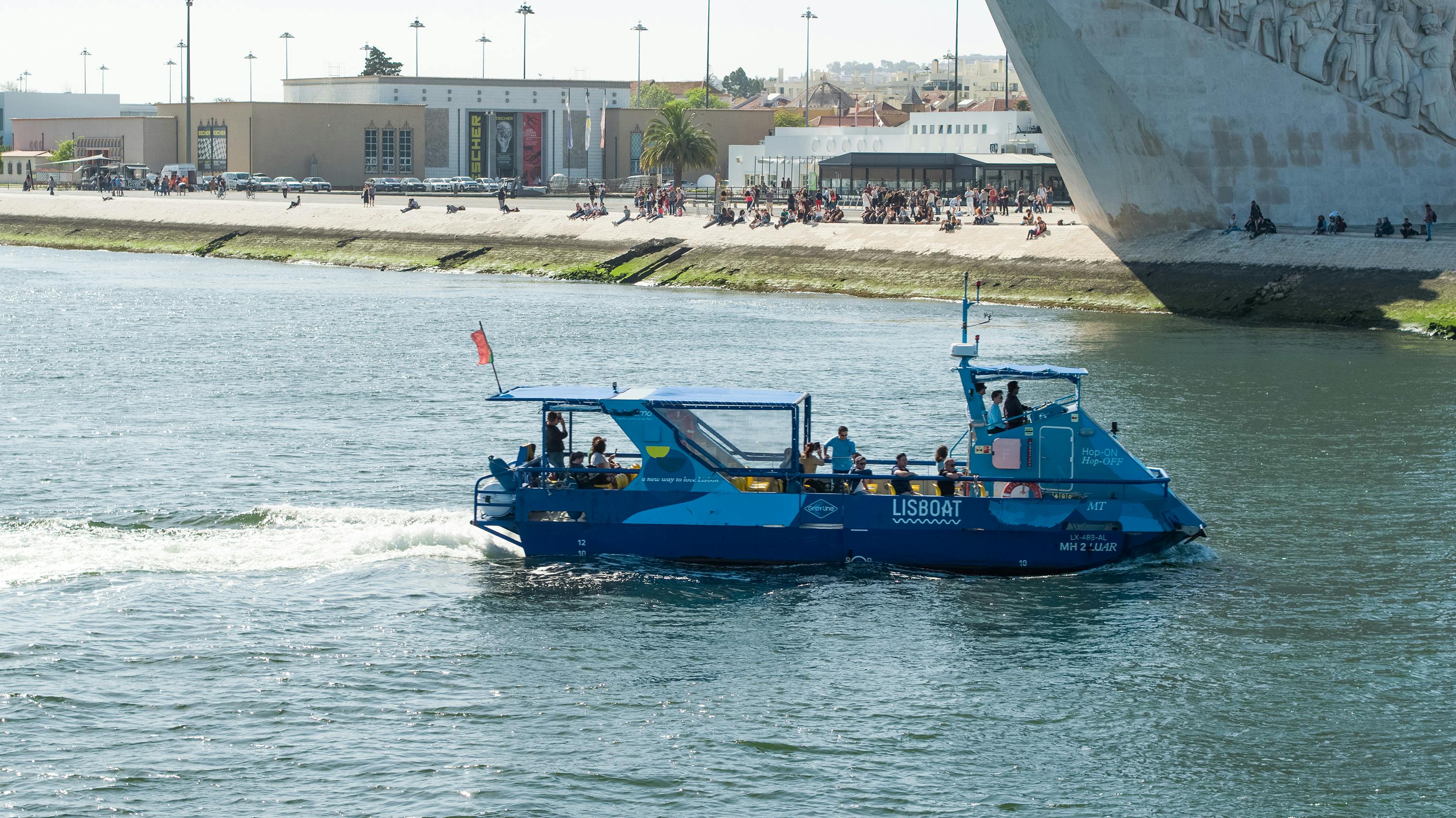 Hop-on hop-off em Lisboa nas linhas de Belém e do Castelo com tour de barco